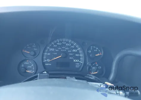 2004 Chevrolet Express from USA, damaged, VIN 1GAHG39U141232668